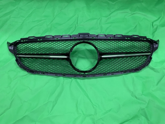 W205 of 高品質輸入車専門店 TAKE